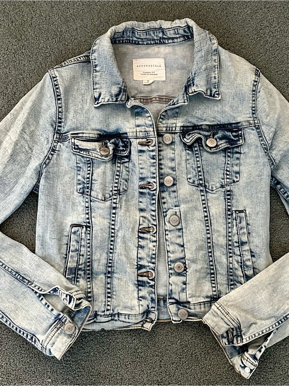 Women's Aeropostale Classic Light Wash Blue  Denim Jean Jacket - Size S